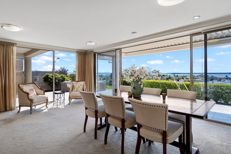 Photo of property in 2a Hinewa Road, Otumoetai, Tauranga, 3110