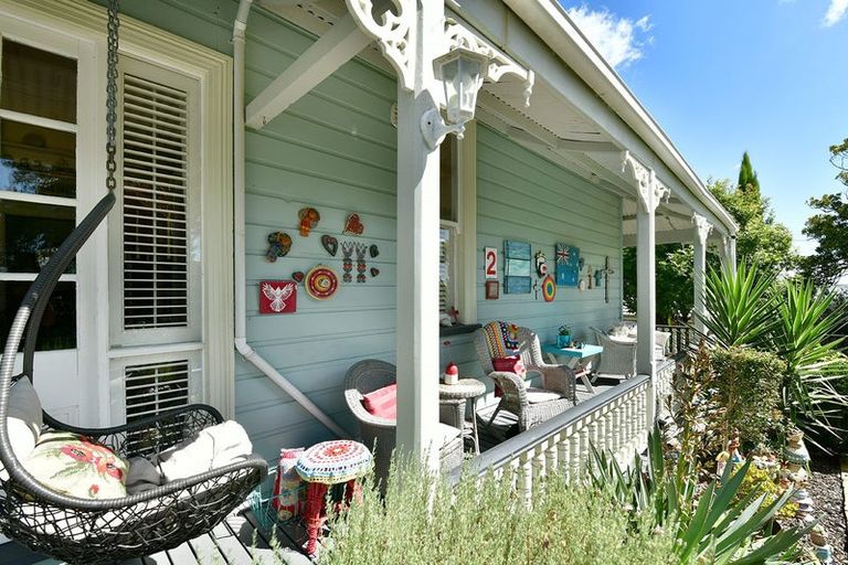 Photo of property in 2b Mcleod Street, Helensville, 0800