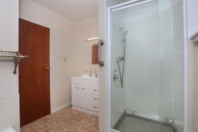 Photo of property in 12a Signal Street, Marton, 4710