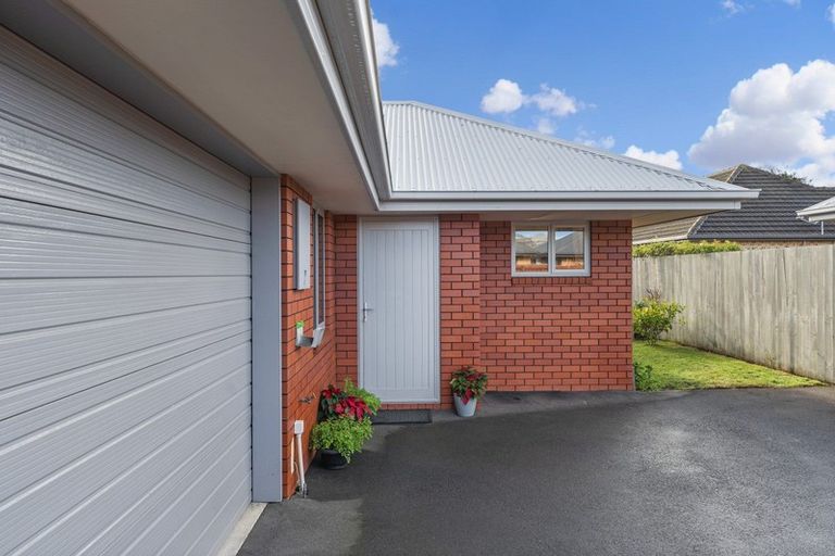 Photo of property in 71f Mackworth Street, Woolston, Christchurch, 8062