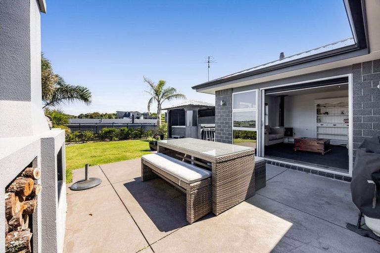 Photo of property in 8 Impact Avenue, Bell Block, New Plymouth, 4312