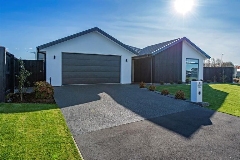 Photo of property in 11 Tulett Park Drive, Casebrook, Christchurch, 8051