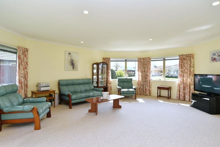 Photo of property in 11 Pewter Place, Northwood, Christchurch, 8051