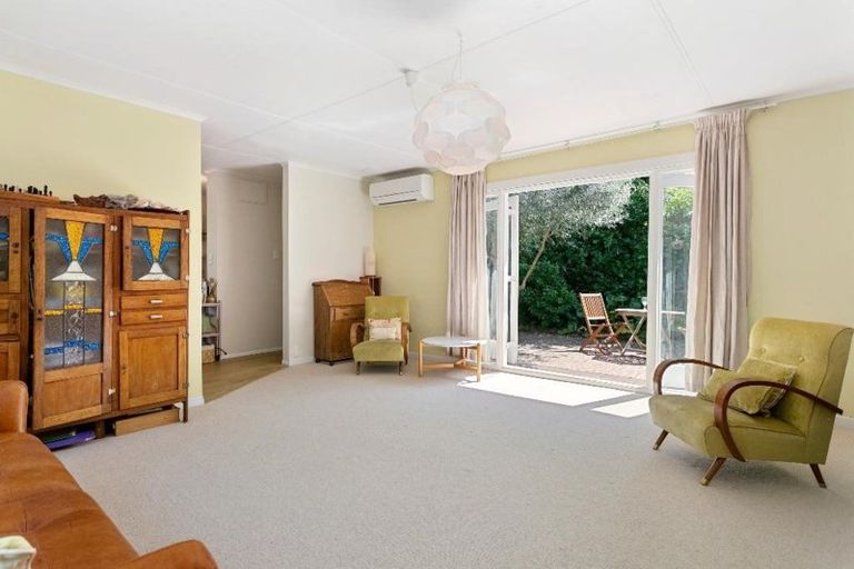 Photo of property in 44 Pataka Road, Taupo, 3330