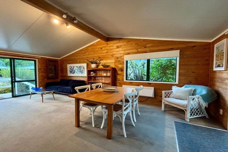 Photo of property in 185 Anzac Road, Waitakere, Auckland, 0816