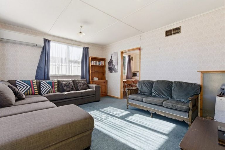 Photo of property in 11 Waitaki Drive East, Otematata, 9412