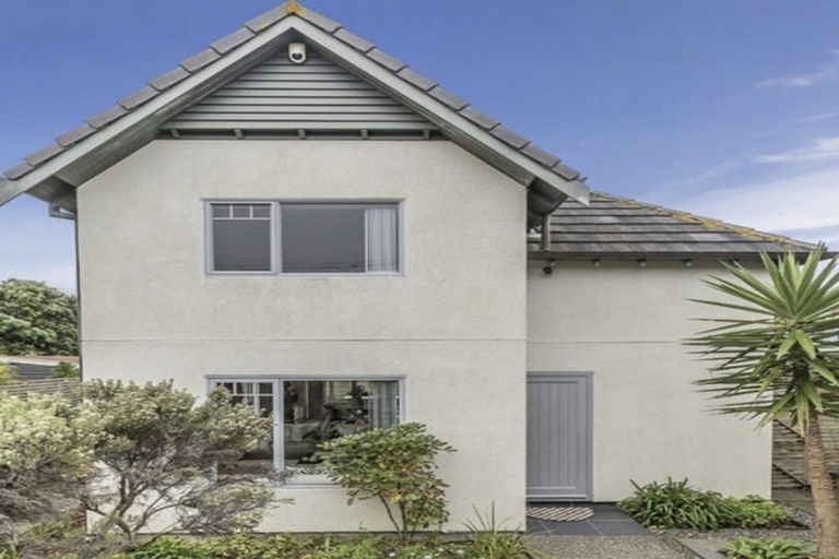 Photo of property in 41 Forres Street, Seatoun, Wellington, 6022