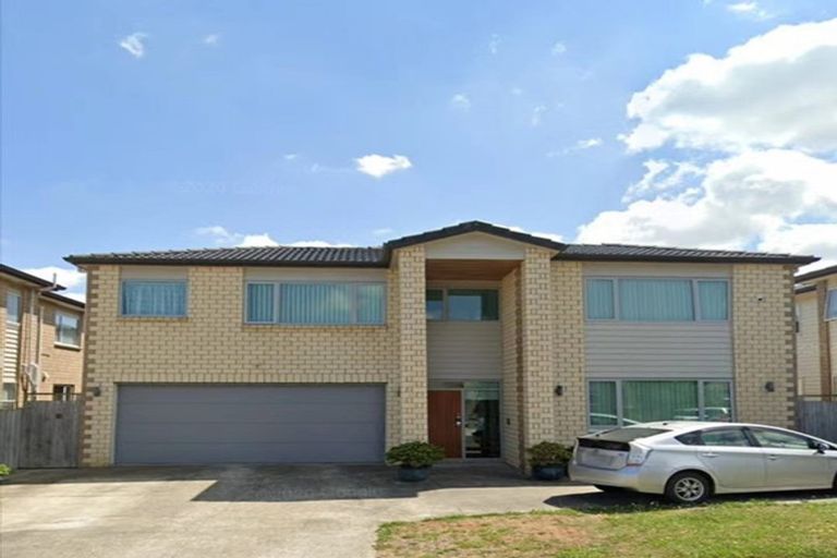 Photo of property in 17 Kira Road, Flat Bush, Auckland, 2016