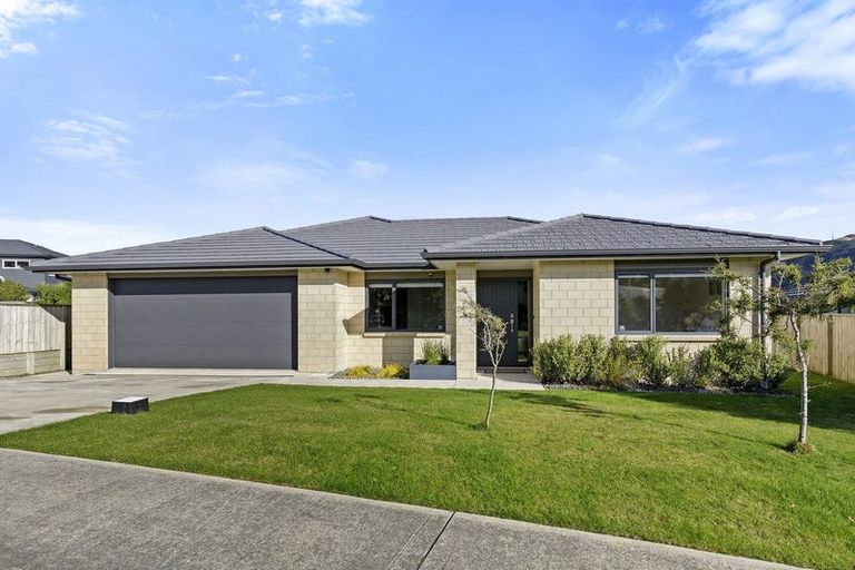 Photo of property in 148 John Burke Drive, Aotea, Porirua, 5024