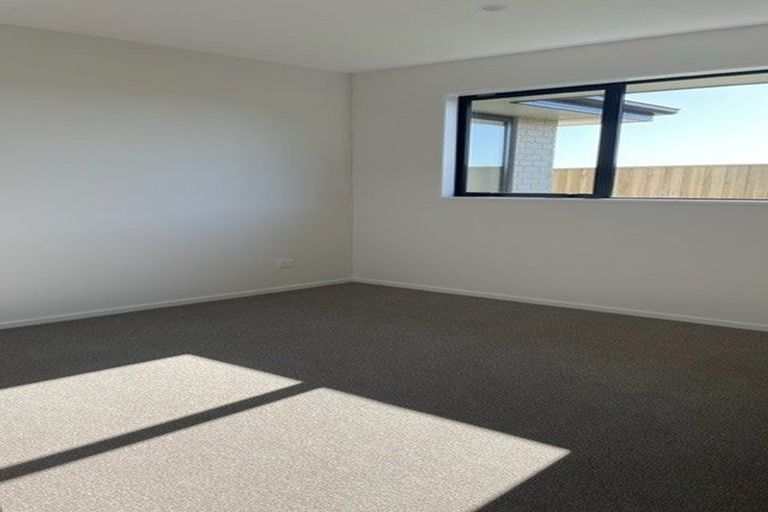 Photo of property in 10 Toetoe Street, Halswell, Christchurch, 8025