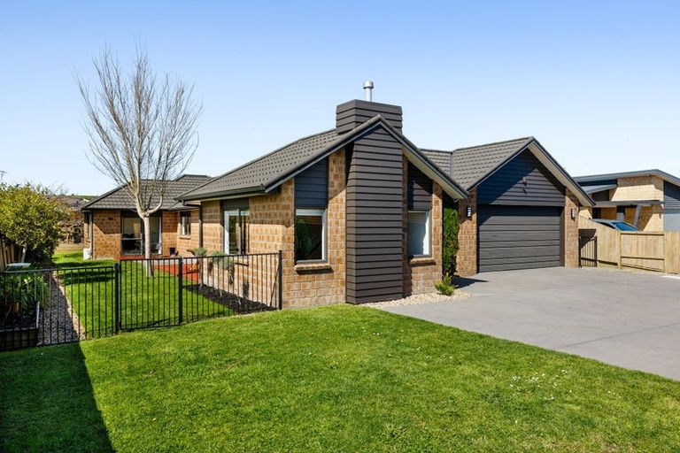 Photo of property in 7 Amberley Place, Flagstaff, Hamilton, 3210