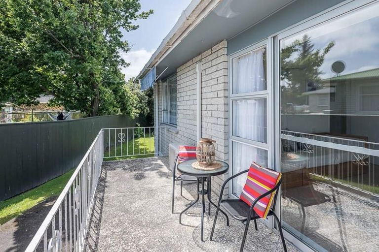 Photo of property in 52a Kapiti Road, Paraparaumu, 5032
