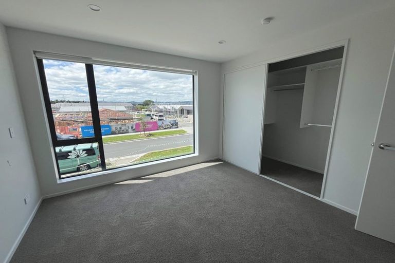 Photo of property in 5 Ngakoro Road, Karaka, Papakura, 2113