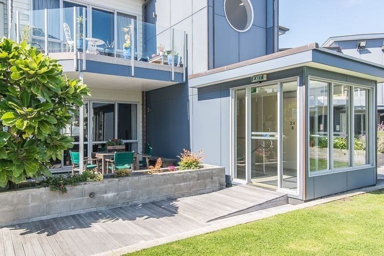 Photo of property in 4-u7 Seaview Road, Paraparaumu Beach, Paraparaumu, 5032