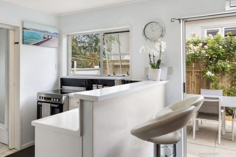 Photo of property in 1/9 John Street, Trentham, Upper Hutt, 5018