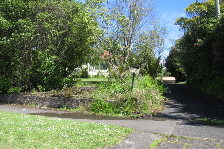 Photo of property in 77 Hillcrest Road, Papatoetoe, Auckland, 2025