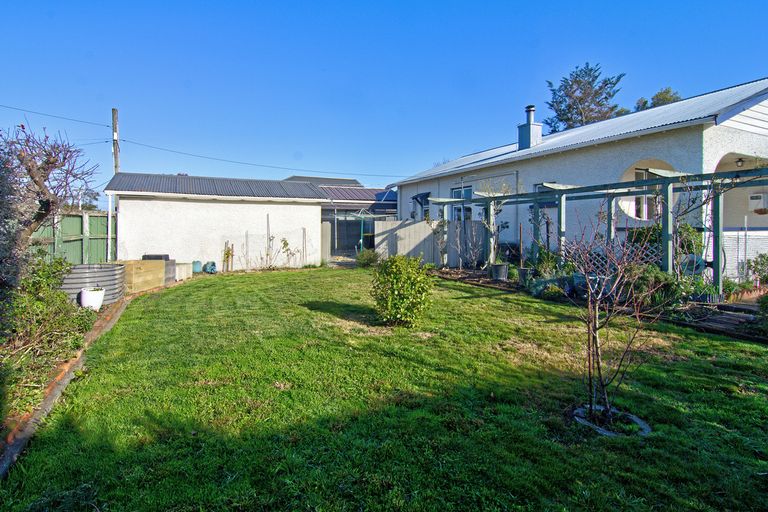 Photo of property in 1 Vivian Street, Solway, Masterton, 5810