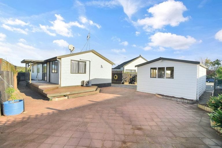 Photo of property in 111a Windermere Drive, Poike, Tauranga, 3112
