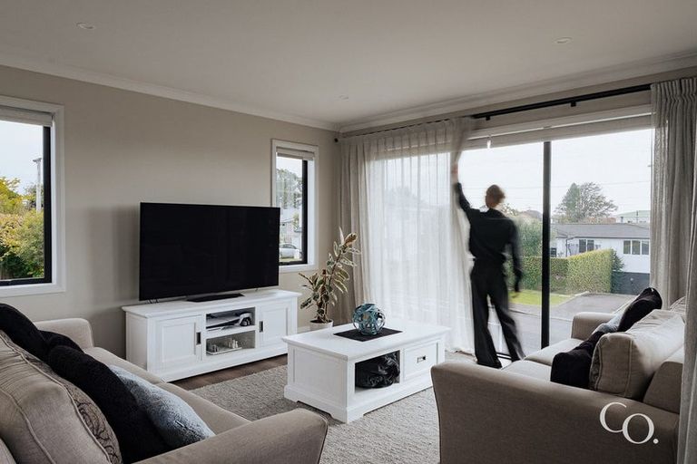 Photo of property in 49 Hinewa Road, Otumoetai, Tauranga, 3110