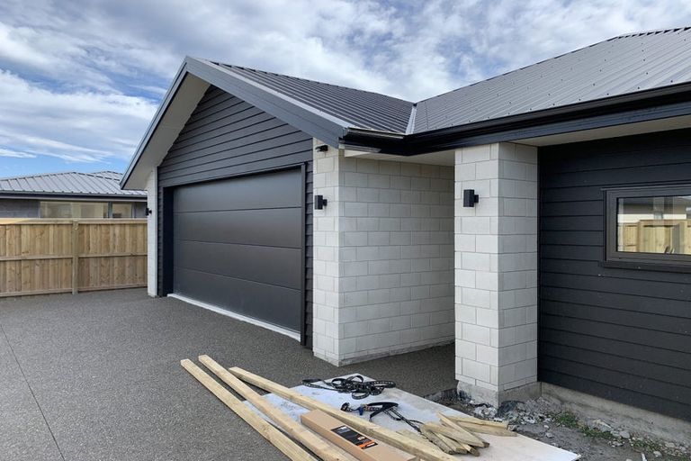 Photo of property in 7 Marcoola Drive, Rolleston, 7614