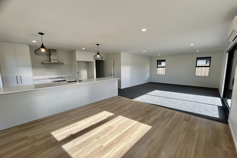 Photo of property in 5 Edgar Way, Rolleston, 7614