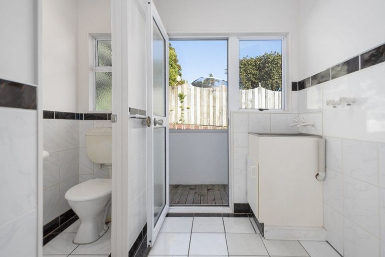 Photo of property in 99 Jonathon Street, Brookfield, Tauranga, 3110