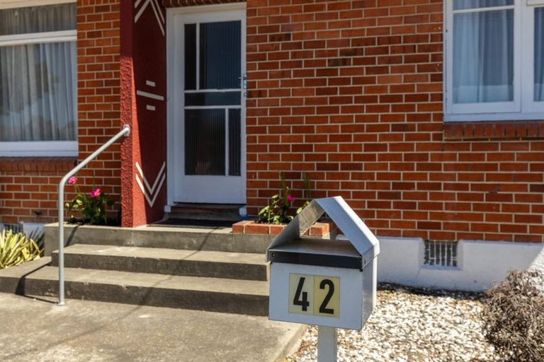Photo of property in 46 Eltham Road, Blenheim, 7201