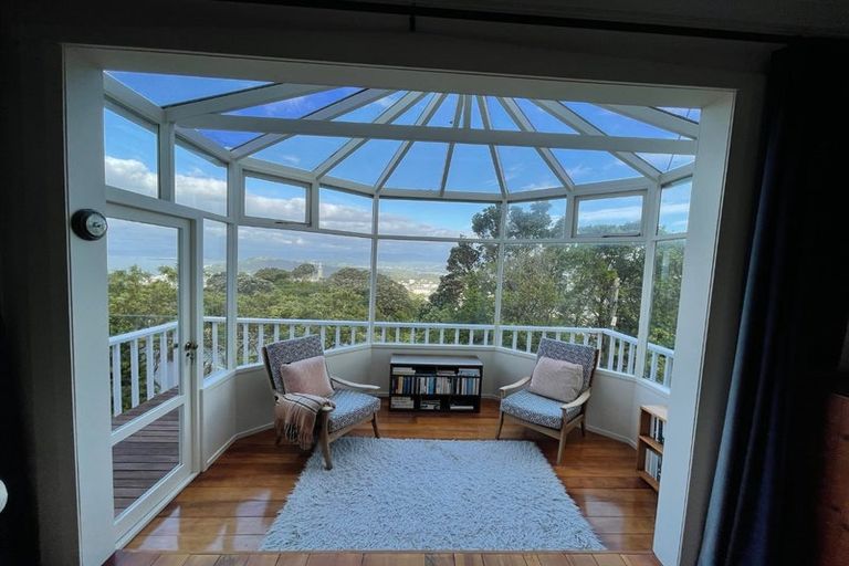 Photo of property in 74 Mitchell Street, Brooklyn, Wellington, 6021