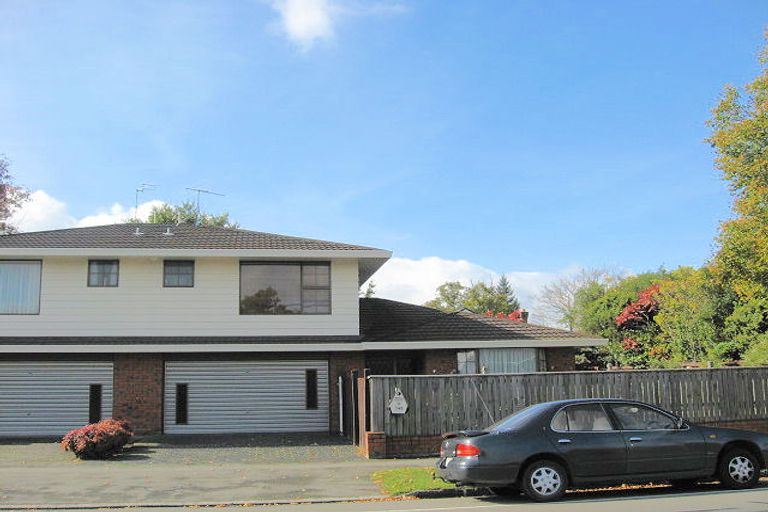 Photo of property in 146 Waimairi Road, Ilam, Christchurch, 8041
