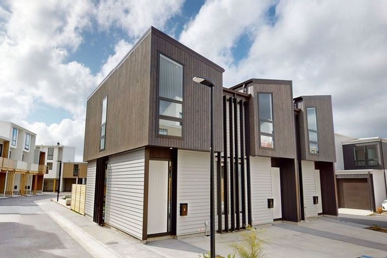 Photo of property in 6 Houhere Street, Paraparaumu, 5032