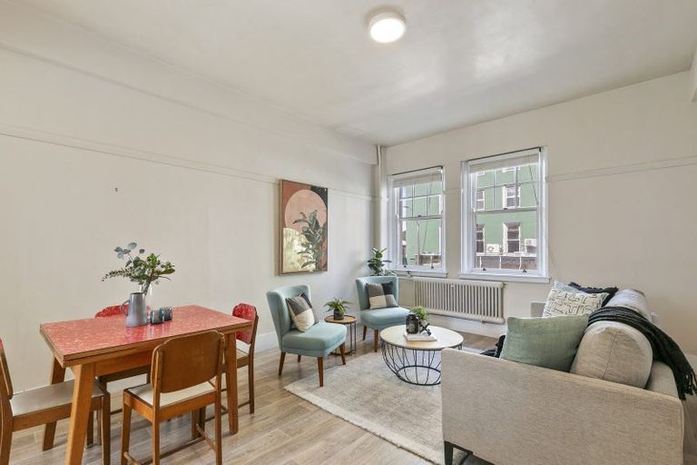 Photo of property in Blythswood Flats, 25/3f Aro Street, Aro Valley, Wellington, 6021