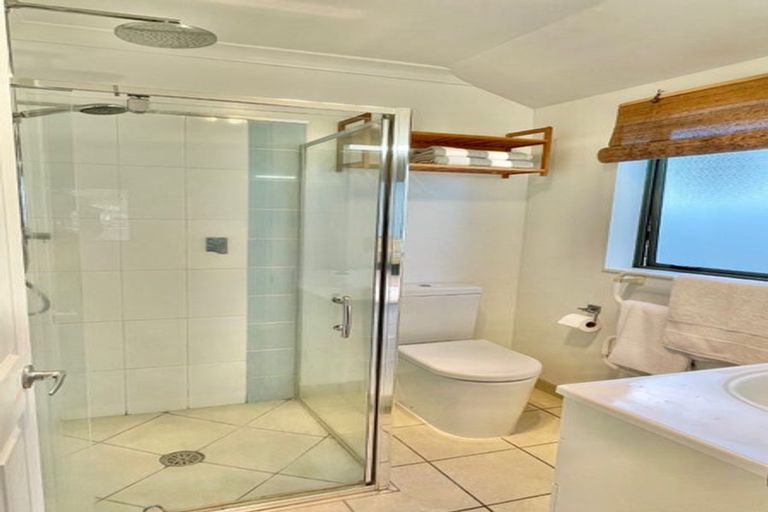 Photo of property in 15 Reidy Place, Pukekohe, 2120