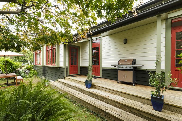 Photo of property in 44 Worcester Street, West End, Palmerston North, 4410