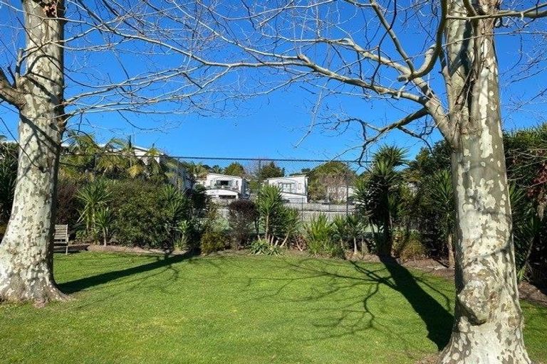 Photo of property in The Grange, 68/92 Bush Road, Albany, Auckland, 0632