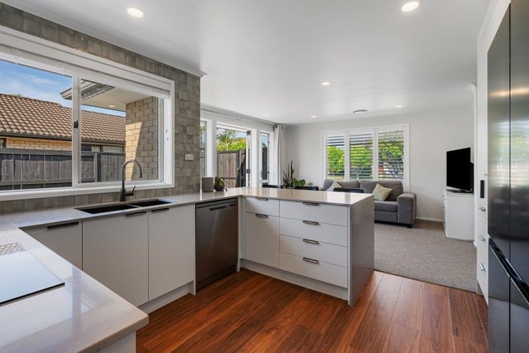 Photo of property in 44 Kakapo Place, Pyes Pa, Tauranga, 3112