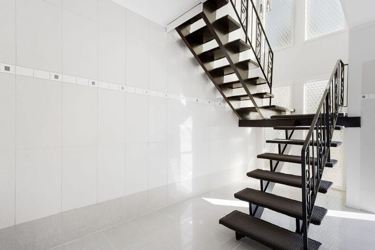 Photo of property in 22 Hartley Terrace, Massey, Auckland, 0614