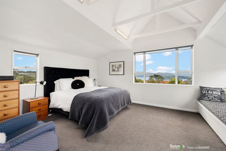 Photo of property in 27 Waru Street, Khandallah, Wellington, 6035