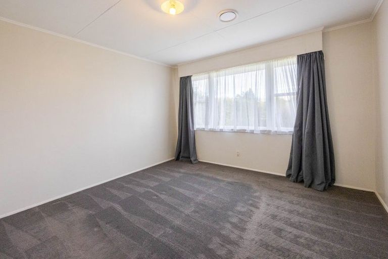 Photo of property in 16 Williams Street, Otane, 4202