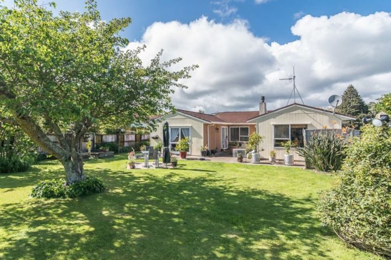 Photo of property in 34 Park Avenue, Waikanae, 5036