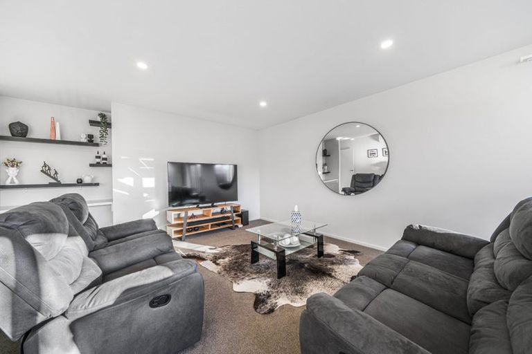 Photo of property in 21c Victoria Street, Rangiora, 7400