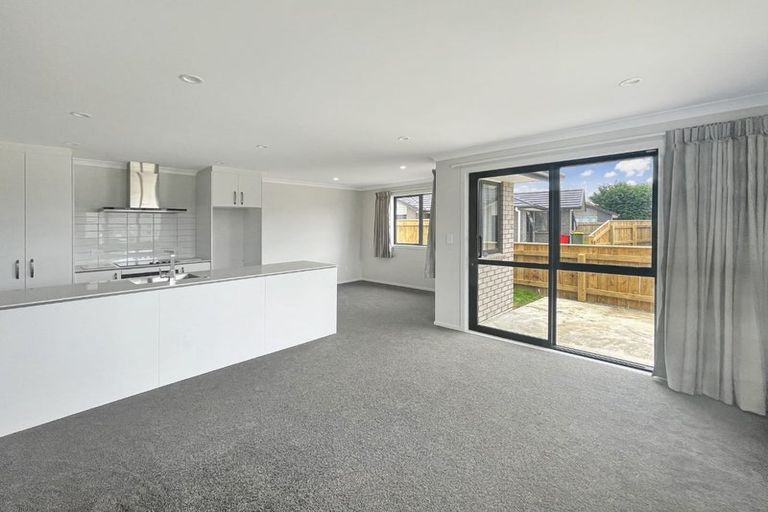 Photo of property in 71a Hinemoa Street, Levin, 5510