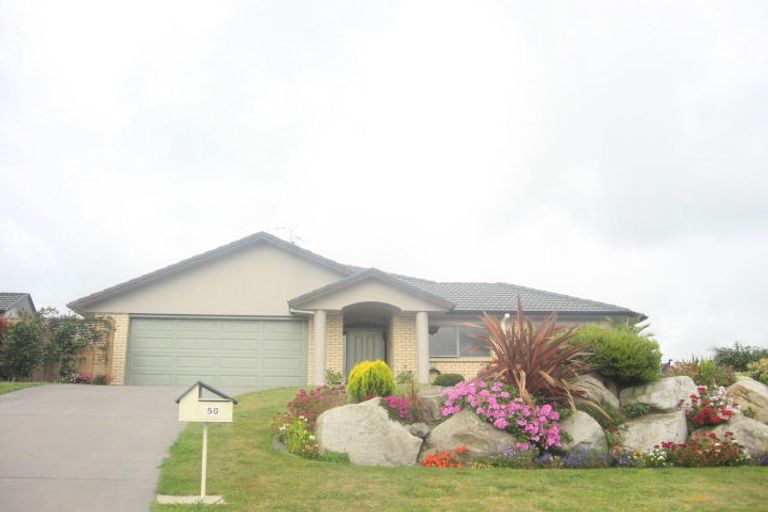 Photo of property in 50 Norm Freeman Drive, Te Puke, 3119