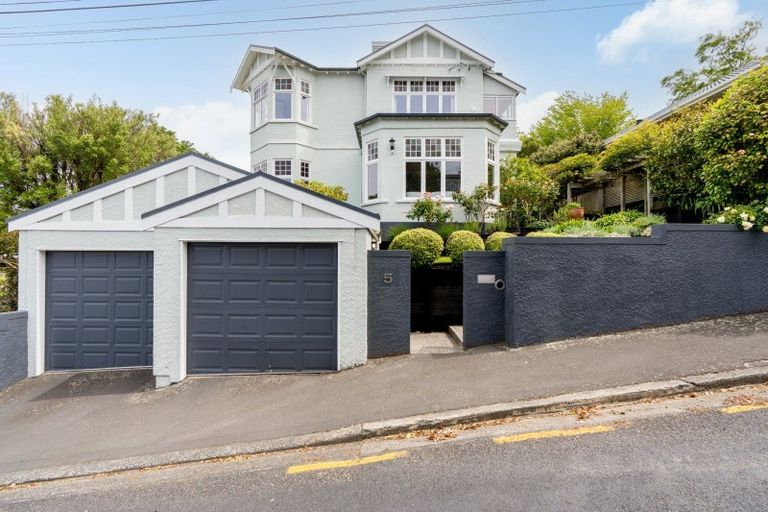 Photo of property in 5 Merlin Street, Roslyn, Dunedin, 9010