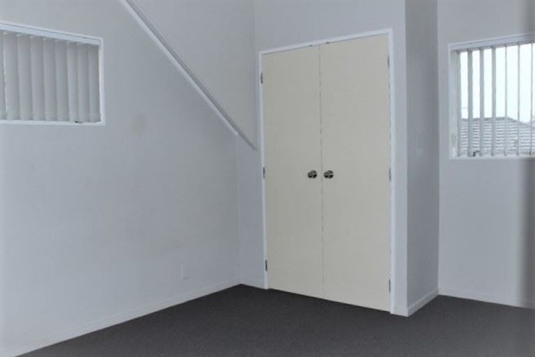 Photo of property in 10 Rewa Street, New Lynn, Auckland, 0600