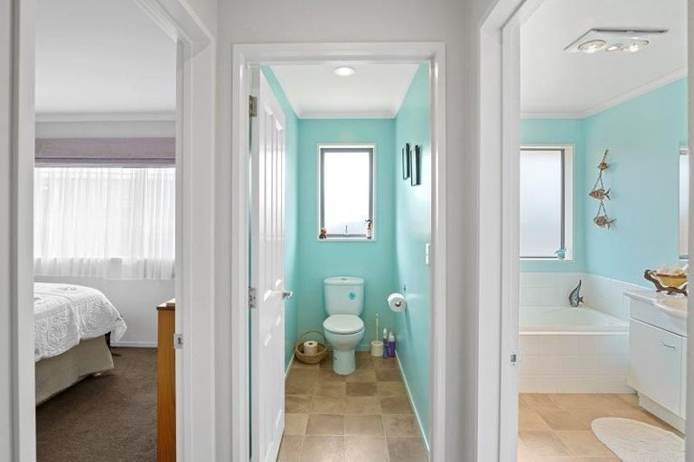 Photo of property in 15a Meadow Street, Kaiapoi, 7630