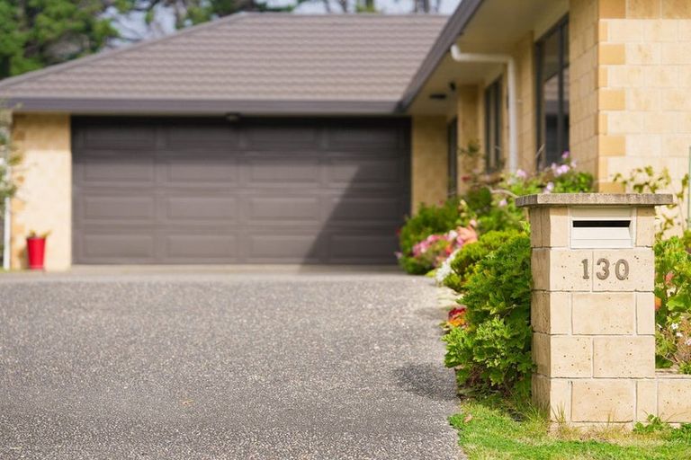 Photo of property in 130 Weggery Drive, Waikanae Beach, Waikanae, 5036