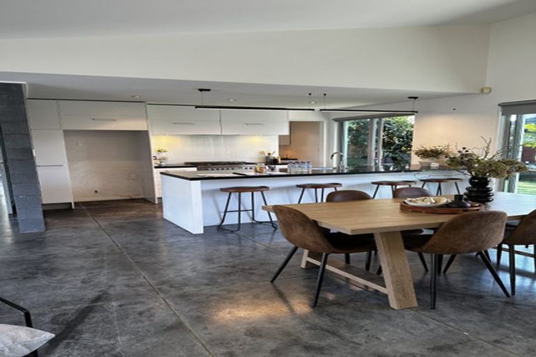 Photo of property in 15 Shalimar Place, Huntington, Hamilton, 3210