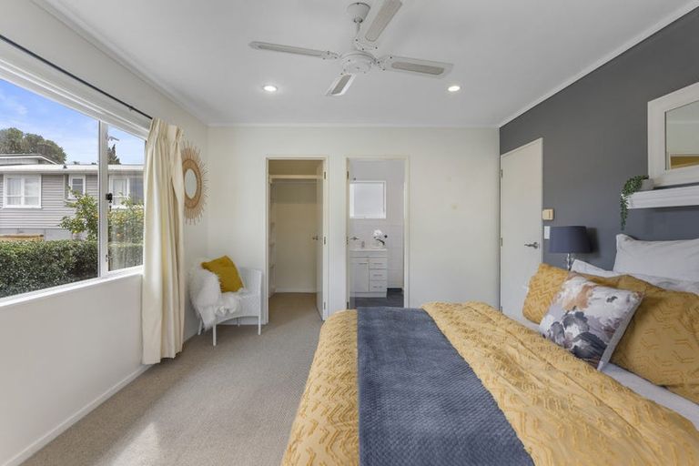 Photo of property in 4 Vida Place, Howick, Auckland, 2014