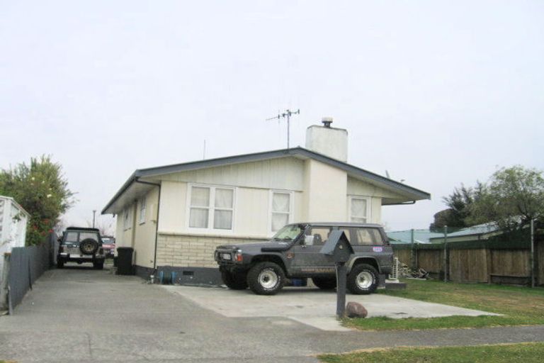 Photo of property in 6 Frickleton Street, Taradale, Napier, 4112