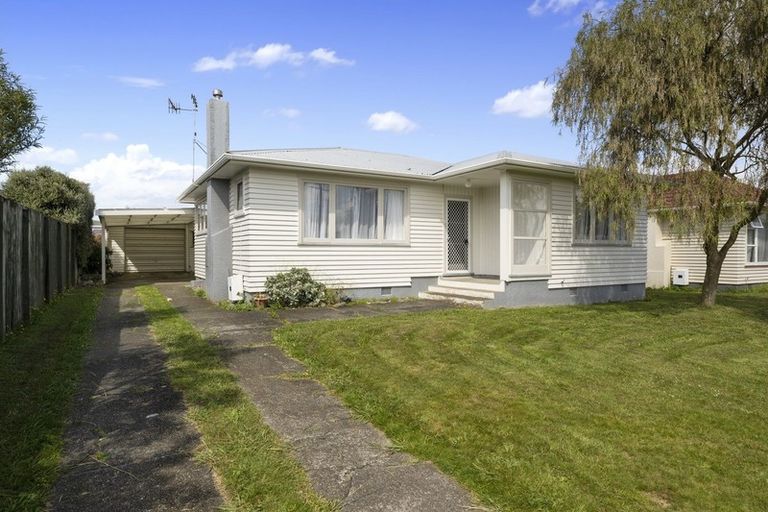 Photo of property in 20 Norfolk Street, Levin, 5510